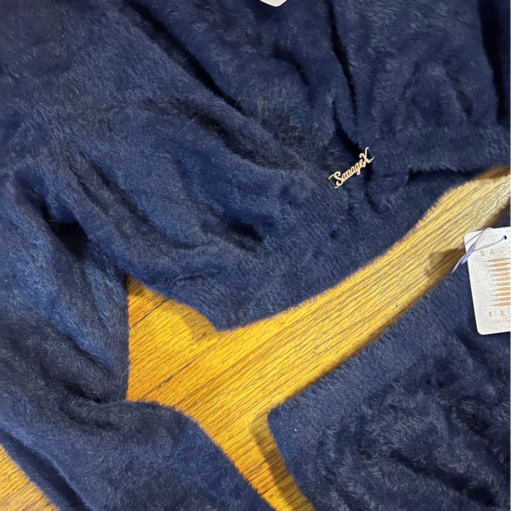 Savage X Fenty Fluff It Up Pajama Top & Booty Shorts